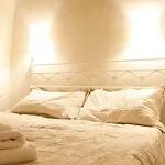 Art Apartment Dell\'Albero