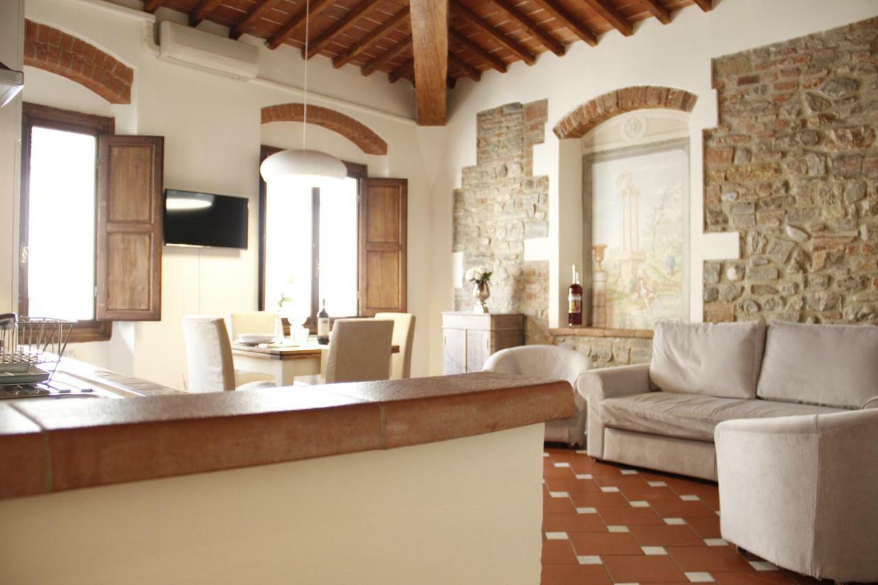 Art Dell'albero Apartment *